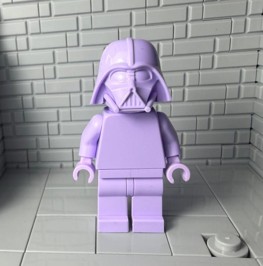 LEGO Prototype Darth Vader Minifigure - lila paars, Star Wars, Lego, Ophalen of Verzenden, Zo goed als nieuw