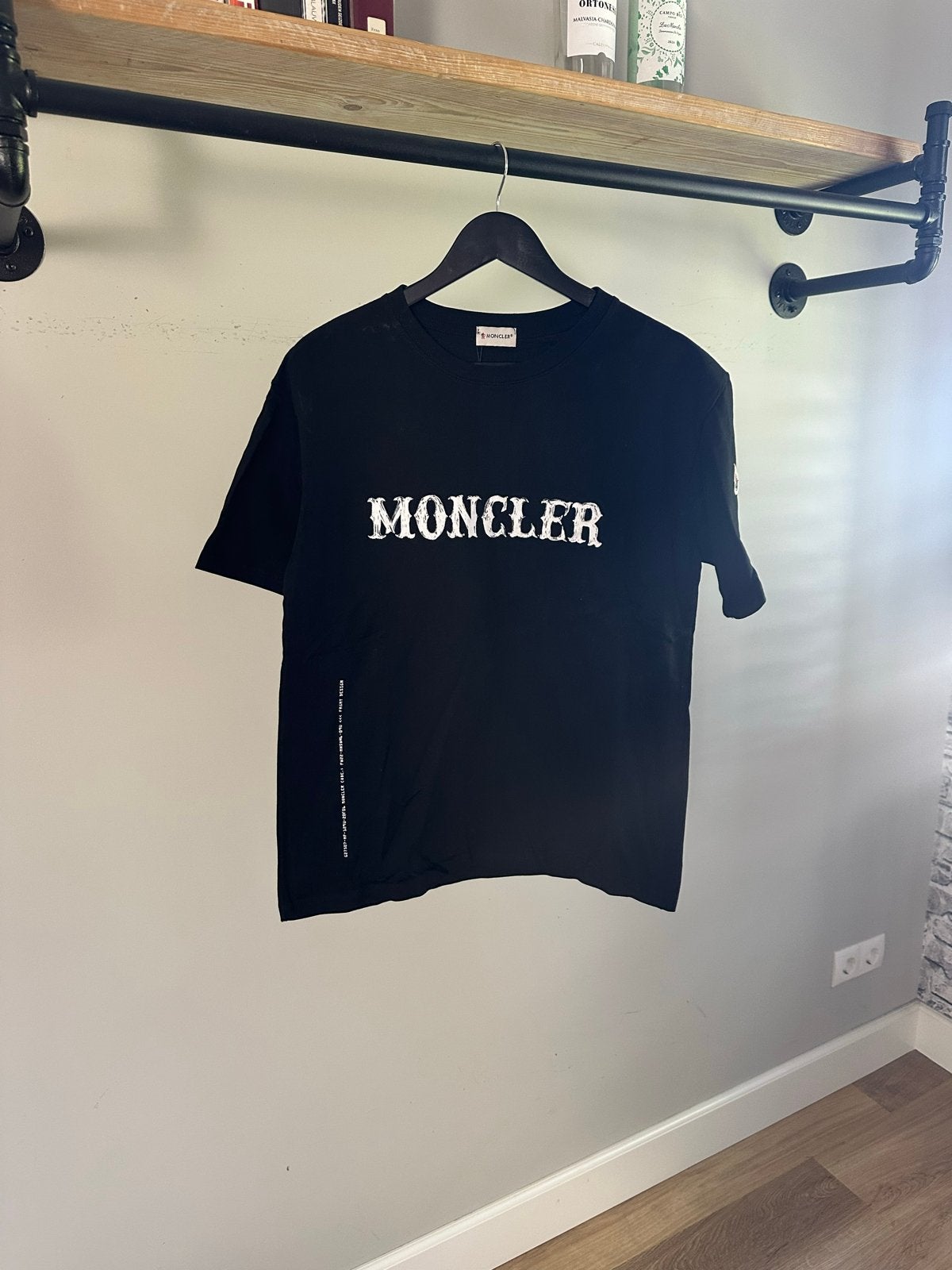 Moncler T-shirt Zwart met Logo - Maat M, Ophalen of Verzenden, Zo goed als nieuw, Maat 48/50 (M), Zwart