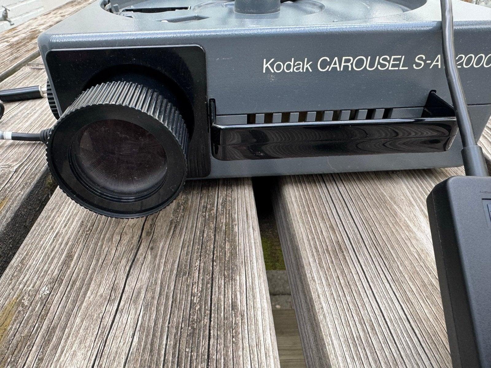 Kodak Dia Carrousel Projector S-AV 2000 - Werkt goed, Audio, Tv en Foto, Diaprojectors, Ophalen, Gebruikt
