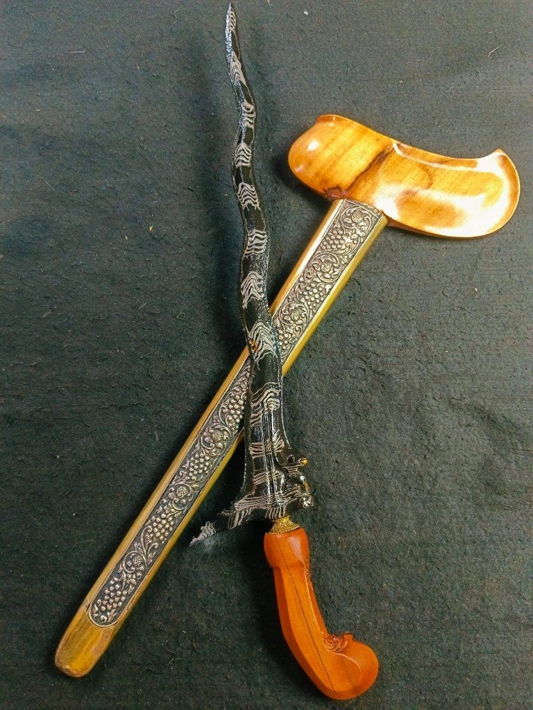 Antieke Keris Singo Barong 7 Luk Pamor Tambal Timoho SVG95, Wapen, Verzenden, Overige materialen, Indonesië