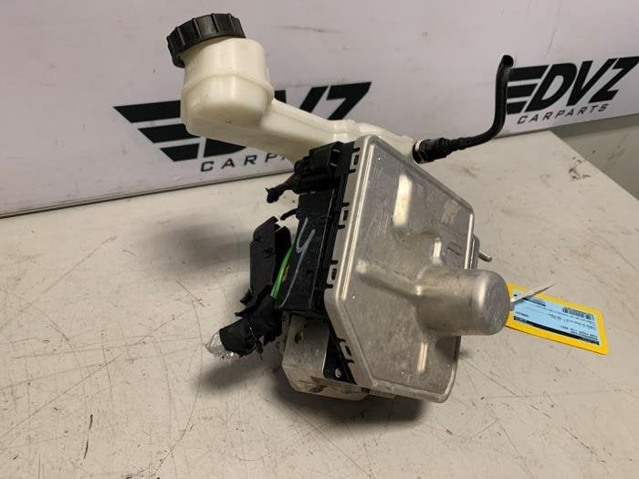 Rembekrachtiger van een Ford Focus, Gebruikt, -, -, Ophalen of Verzenden