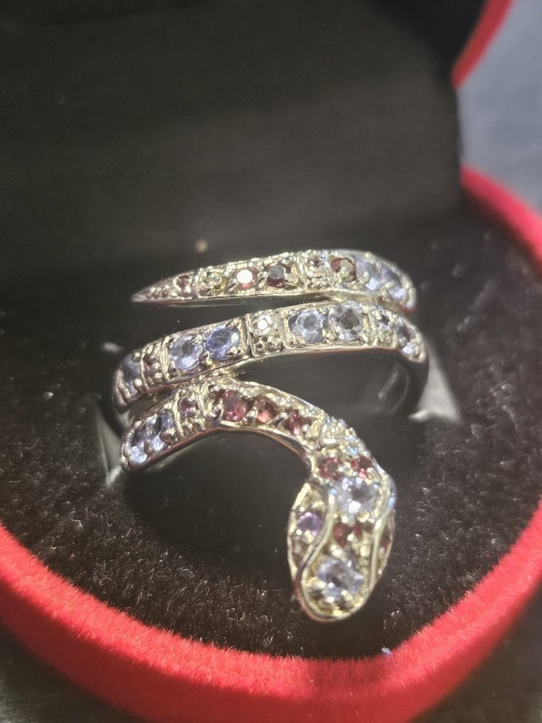 Zilver ring 925, Ophalen of Verzenden, Zo goed als nieuw, Met edelsteen, Dame