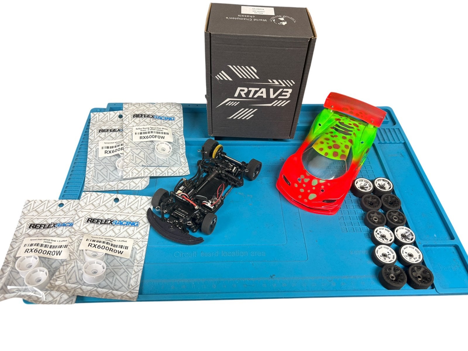 Rtrc Rta v3, Elektro, Ophalen of Verzenden, Zo goed als nieuw, Auto onroad