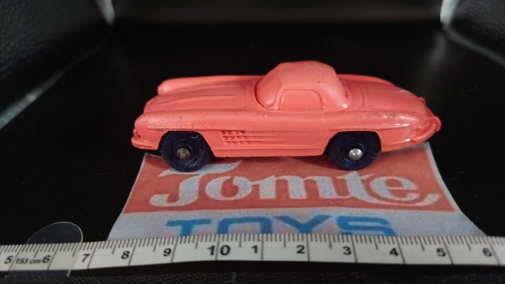 Tomte Laerdal Mercedes Benz 300 SL Roze Speelgoedauto, Hobby en Vrije tijd, Modelauto's | 1:43, Ophalen of Verzenden, Gebruikt