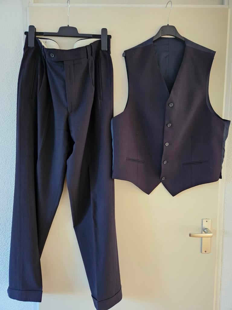 Prachtig donkerblauwe broek+gilet mt 52, zie omschrijving, Kleding | Heren, Ophalen of Verzenden, Zo goed als nieuw, Maat 52/54 (L)