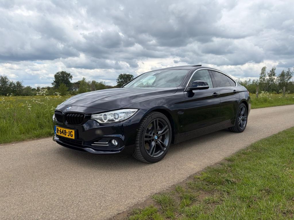 BMW 4-Serie 435i Gran Coupe 2014 Luxury line|HUD|M-onderstel, Auto's, Achterwielaandrijving, Zwart, 4-Serie, Zwart