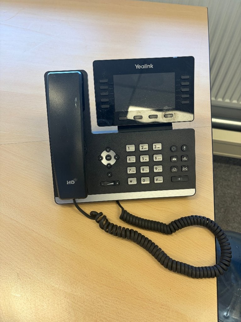 Yealink telefoons, Telecommunicatie, Ophalen, Zo goed als nieuw, 4 handsets of meer