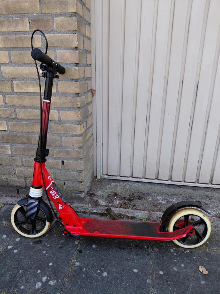 Stuntstep Oxelo Mid 9 opvouwbaar met handrem, Fietsen en Brommers, Ophalen, Gebruikt, Gewone step, Oxelo