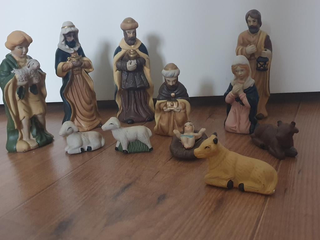 Prachtig authentieke kerstgroep handgeschilderd gips. 14 cm, Verzamelen, Beelden en Beeldjes, Ophalen of Verzenden, Zo goed als nieuw