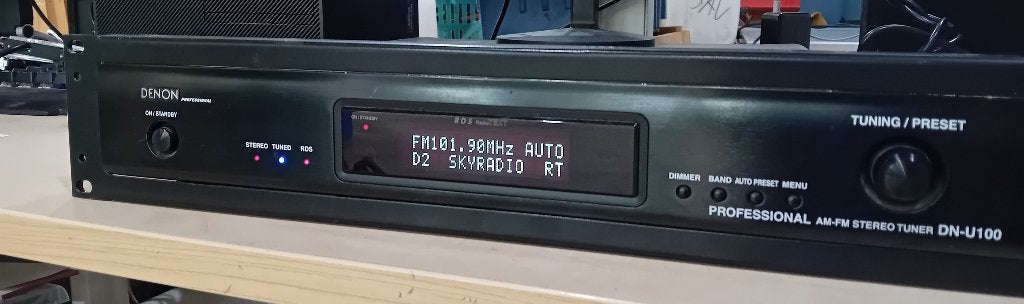 Denon DN -U100 FM/AM Tuner, Ophalen, Gebruikt