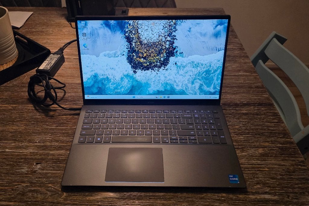 Dell Vostro 5502 - i5 11e Gen, 16GB RAM, 256GB SSD, Win 11, Ophalen, 256 GB, 2 tot 3 Ghz, Refurbished