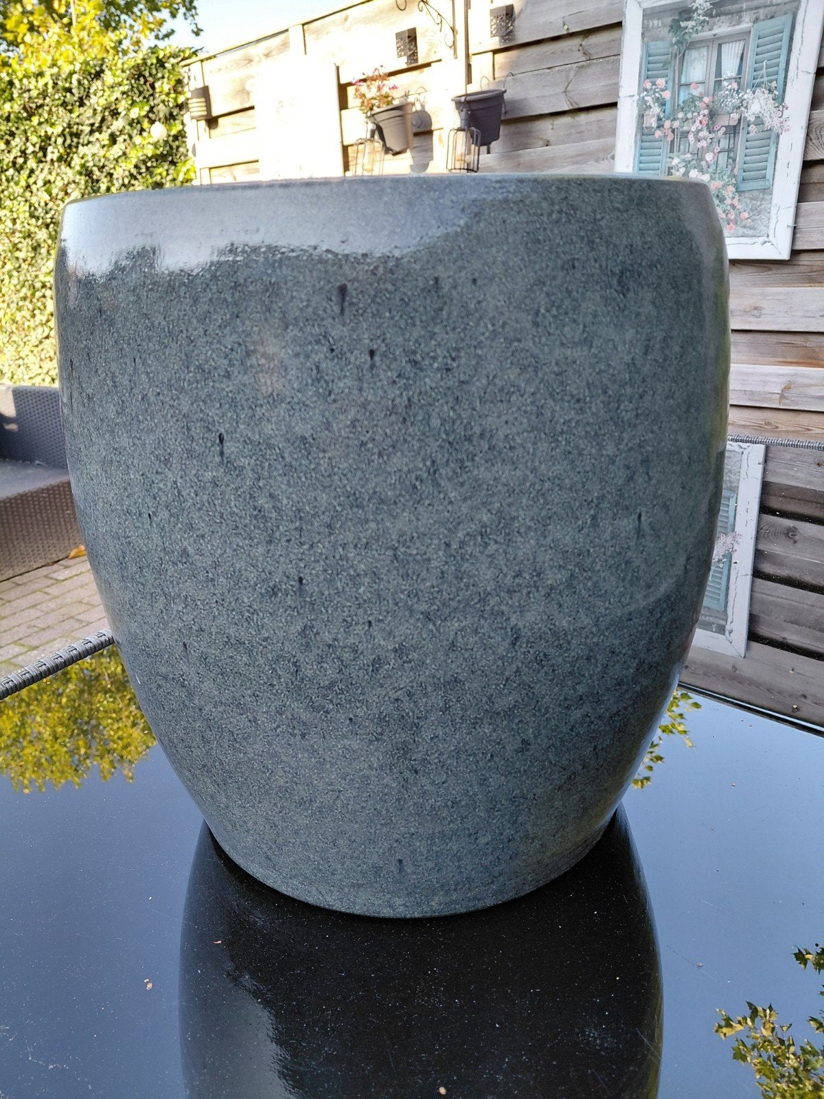 Grote grijze bloempot voor binnen of buiten, Ophalen, Overige materialen, Minder dan 60 cm, Rond