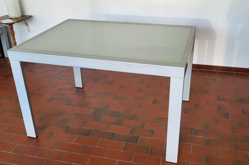 Praktische uitschuifbare glazen eettafel met stoelen, Huis en Inrichting, Tafels | Eettafels, Ophalen, Gebruikt, 100 tot 150 cm