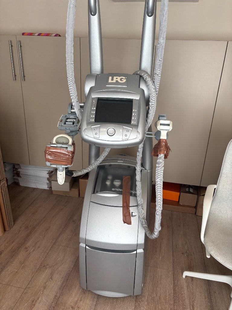 Lpg Endermologie apparaat, Ophalen