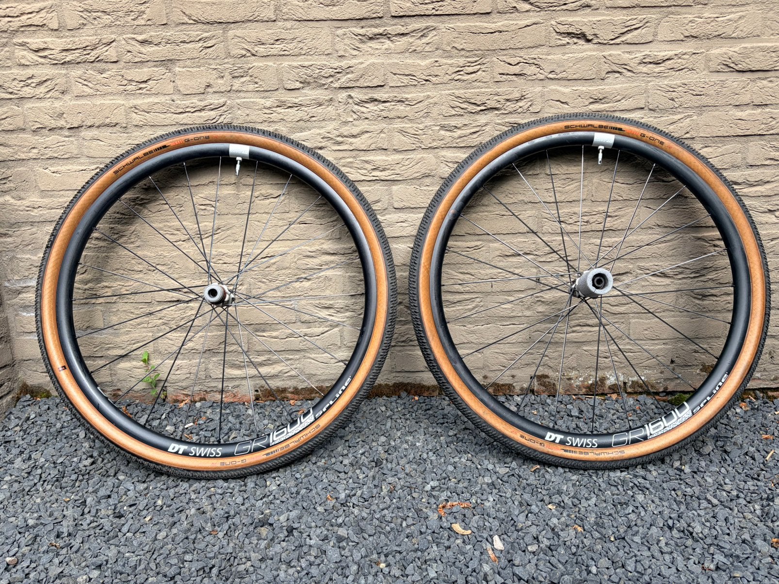 DT Swiss GR 1600 wielset met xdr body en G One R banden, Fietsen en Brommers, Wiel, Ophalen of Verzenden, Zo goed als nieuw, Gravelbike