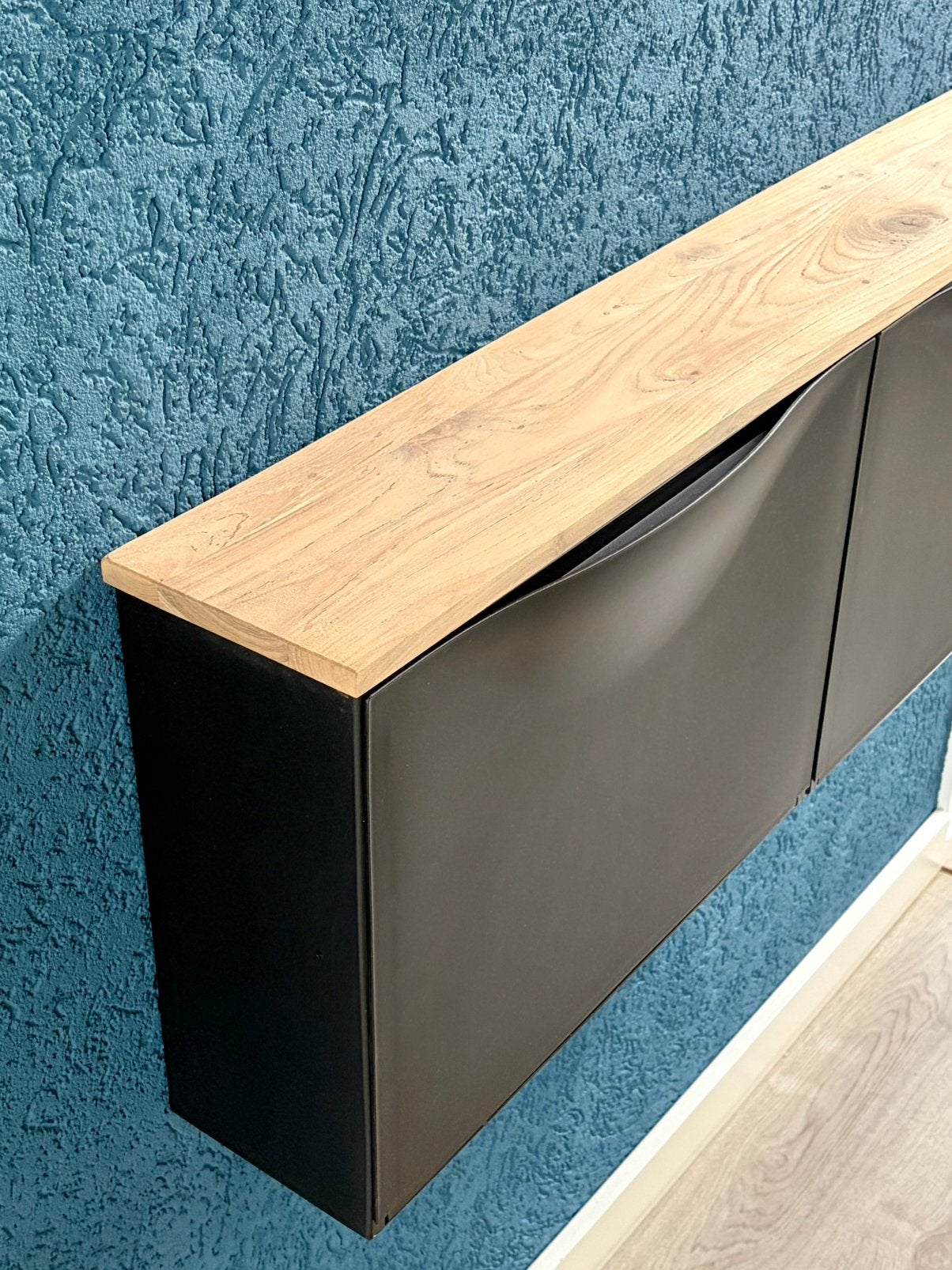 Plank voor twee Trones schoenenkasten van Ikea teakhout, Verzenden, Zo goed als nieuw