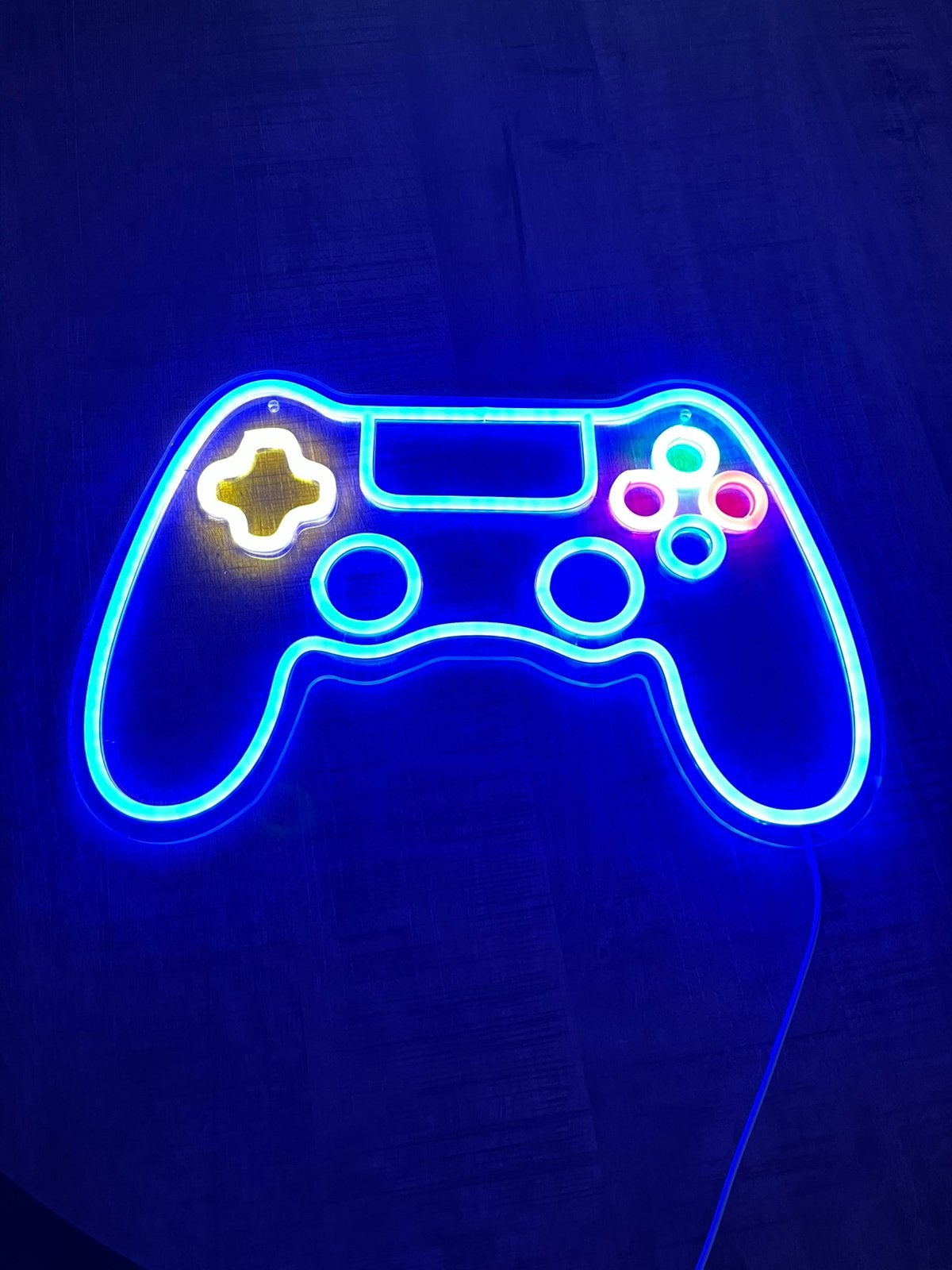 LED Neon Game Controller Wandlamp – Nieuwstaat & Dimbaar, Ophalen of Verzenden, Zo goed als nieuw