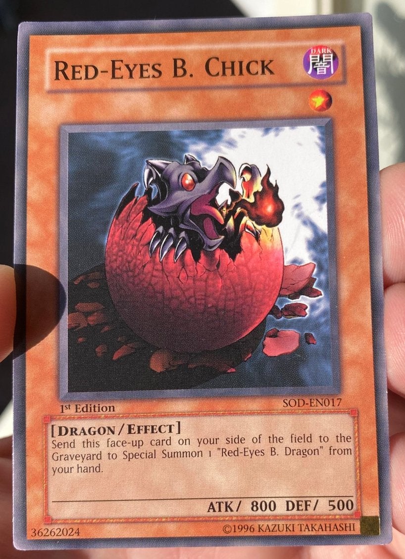 Yu-Gi-Oh! Red-Eyes B. Chick SOD 1st Edition !, Hobby en Vrije tijd, Verzamelkaartspellen | Yu-gi-Oh!, Ophalen of Verzenden, Gebruikt