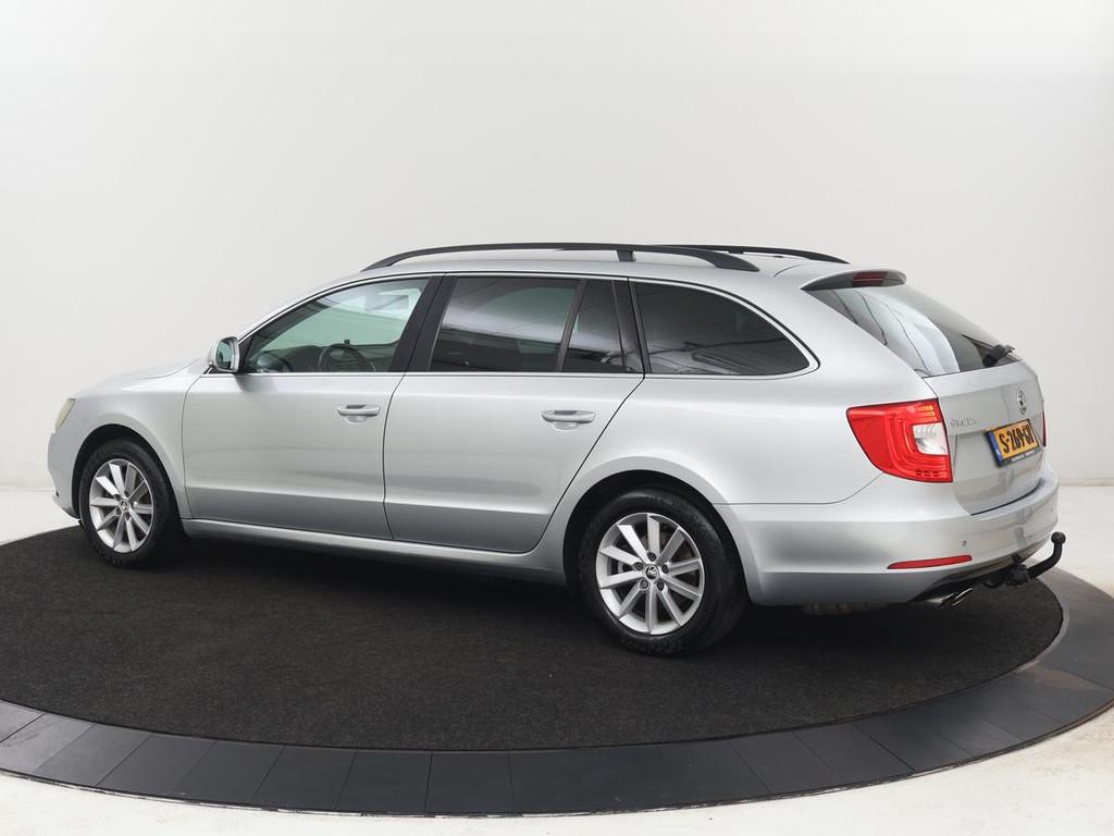 Skoda Superb 1.8 TSI Ambition Business | Leder/Alcantara | S, Auto's, Skoda, Euro 5, Stof, Gebruikt, Zwart
