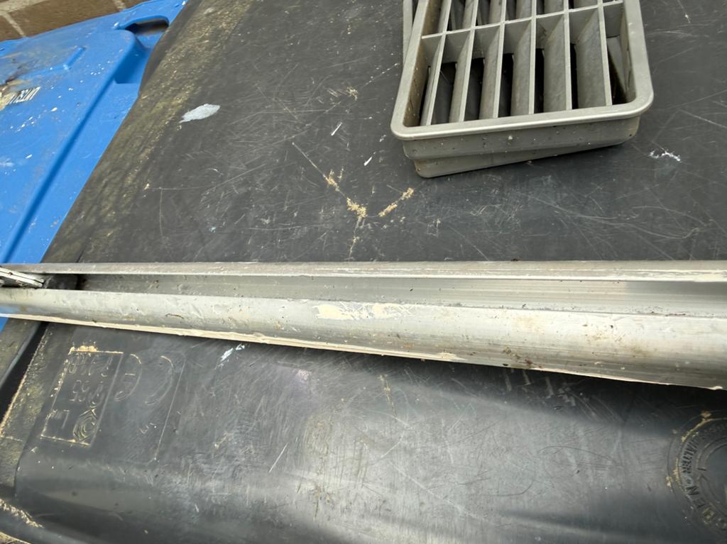 Rail met 2 glijders van 1 meter, Gebruikt, Binnendeur, Minder dan 200 cm, Ophalen of Verzenden