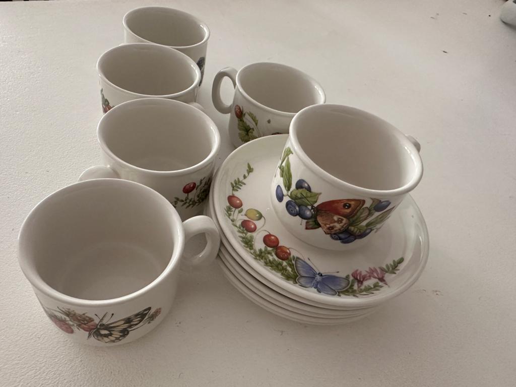 Libelle Marjolein Bastin J&G Meakin servies kop en schotel, Antiek en Kunst, Antiek | Servies compleet, Ophalen of Verzenden