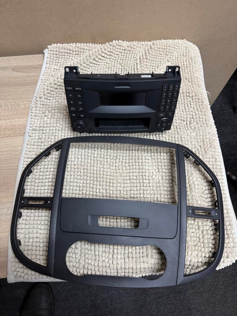 Mercedes-Benz Radio met Frame - Alpine, Ophalen of Verzenden, Gebruikt