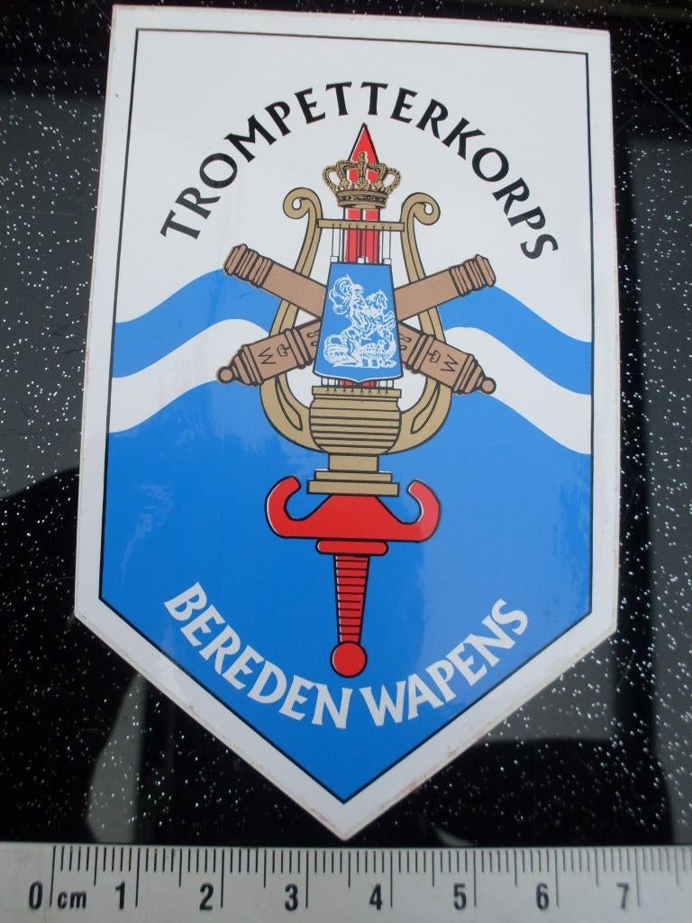 sticker trompetterkorps bereden wapen logo embleem leger, Verzenden, Zo goed als nieuw, Bedrijf of Vereniging