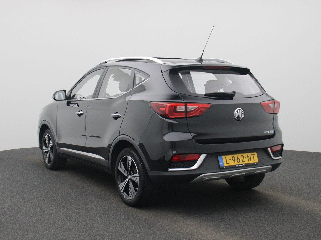 MG ZS EV Luxury 45 kWh | lichtmetalen velgen | panoramadak |, Auto's, MG, Gebruikt, 143 pk, ZS, 1507 kg