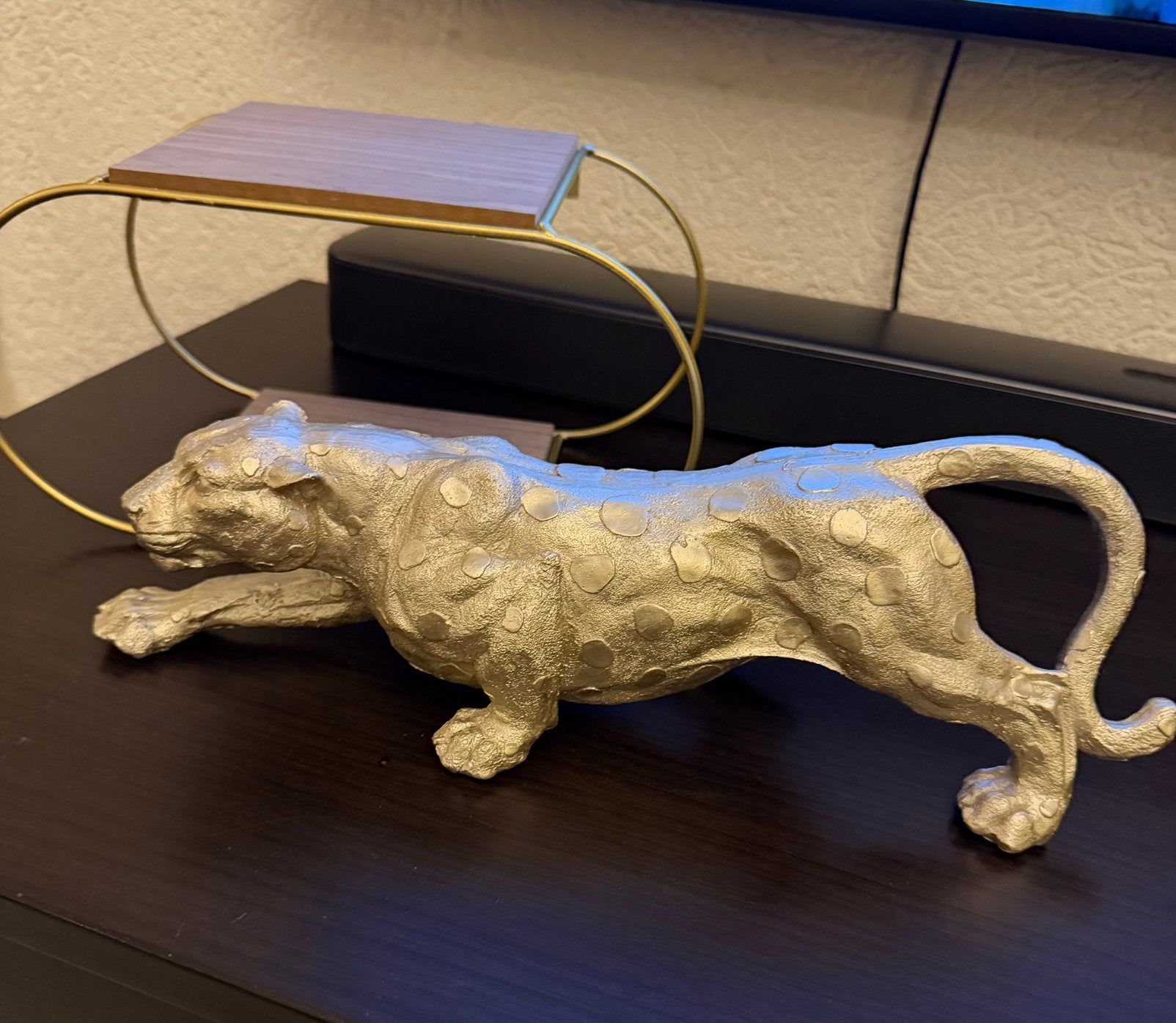 Panter en wandplankje, Ophalen, Zo goed als nieuw