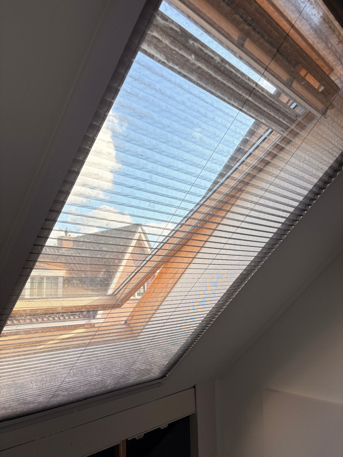 Twee Plissé horren voor dakramen, Overige typen, Minder dan 200 cm, Zo goed als nieuw, Metaal