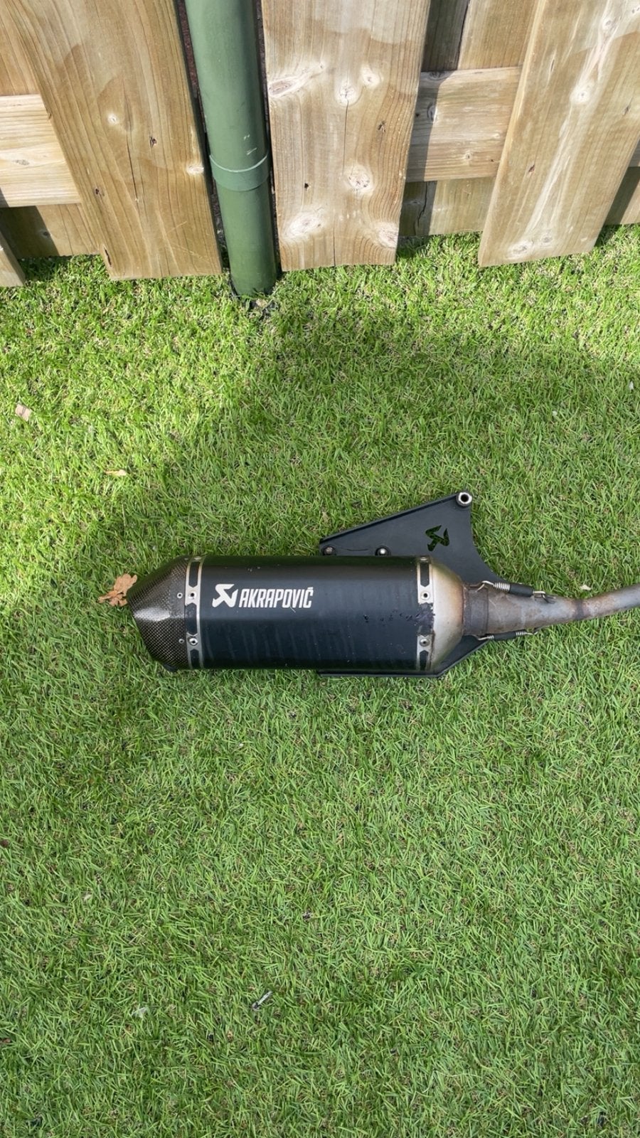 Akrapovic uitlaat vepsa 4t 50cc, Ophalen, Gebruikt