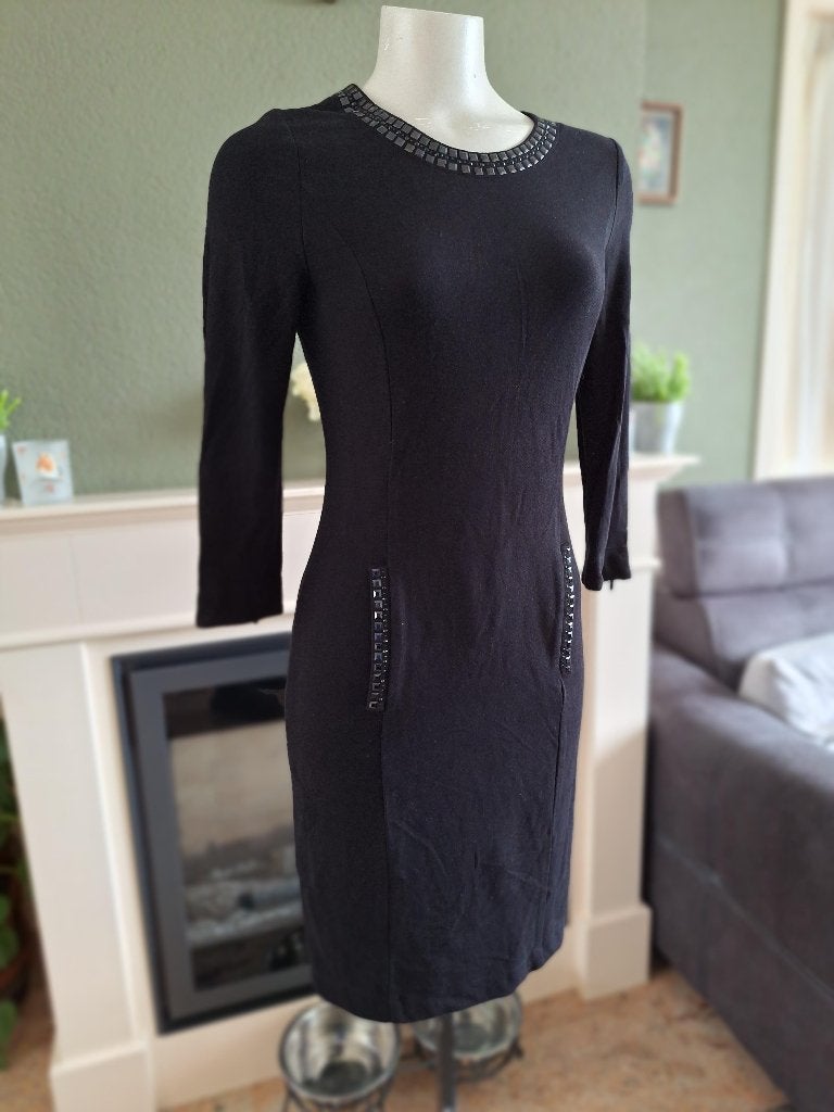 Gerard Darel jurk zwart steentjes XS S 34 36, Gerard Darel, Verzenden, Zwart, Zo goed als nieuw