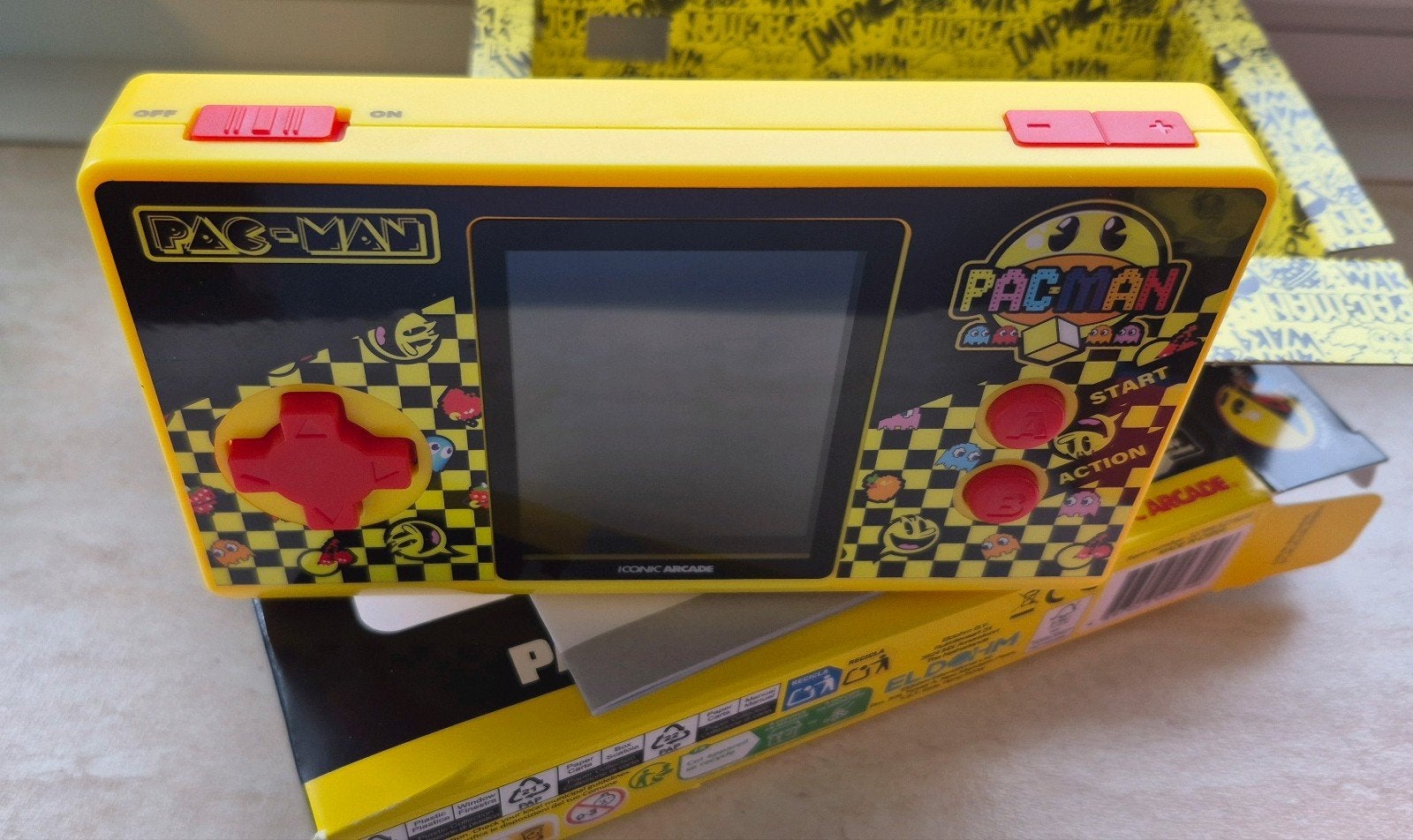 Pac-Man Handheld Arcade Game - Nieuw in Doos, Ophalen of Verzenden, Overige merken, Nieuw