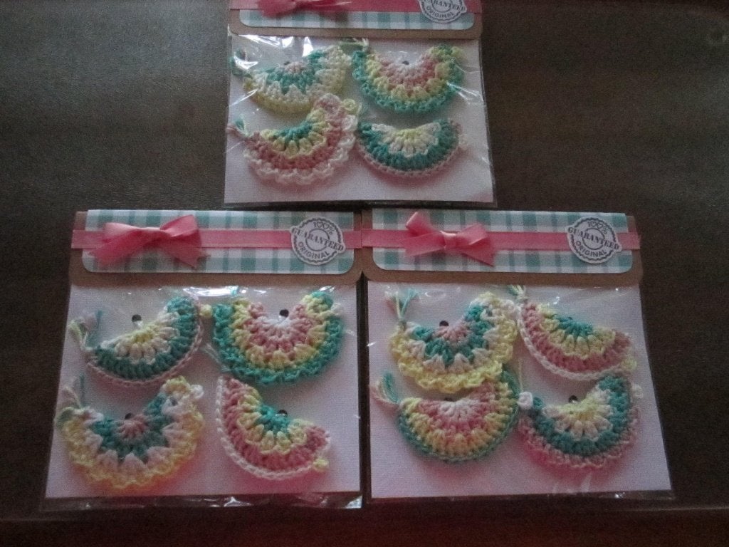 handgemaakte gehaakte hangertjes. 2 hart bakjes., Hobby en Vrije tijd, Knutselen, Ophalen of Verzenden, Nieuw, Knutselmateriaal