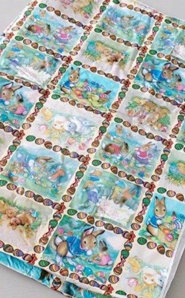 Paas tafelkleed retro met paashaasjes, Diversen, Pasen, Ophalen of Verzenden, Gebruikt