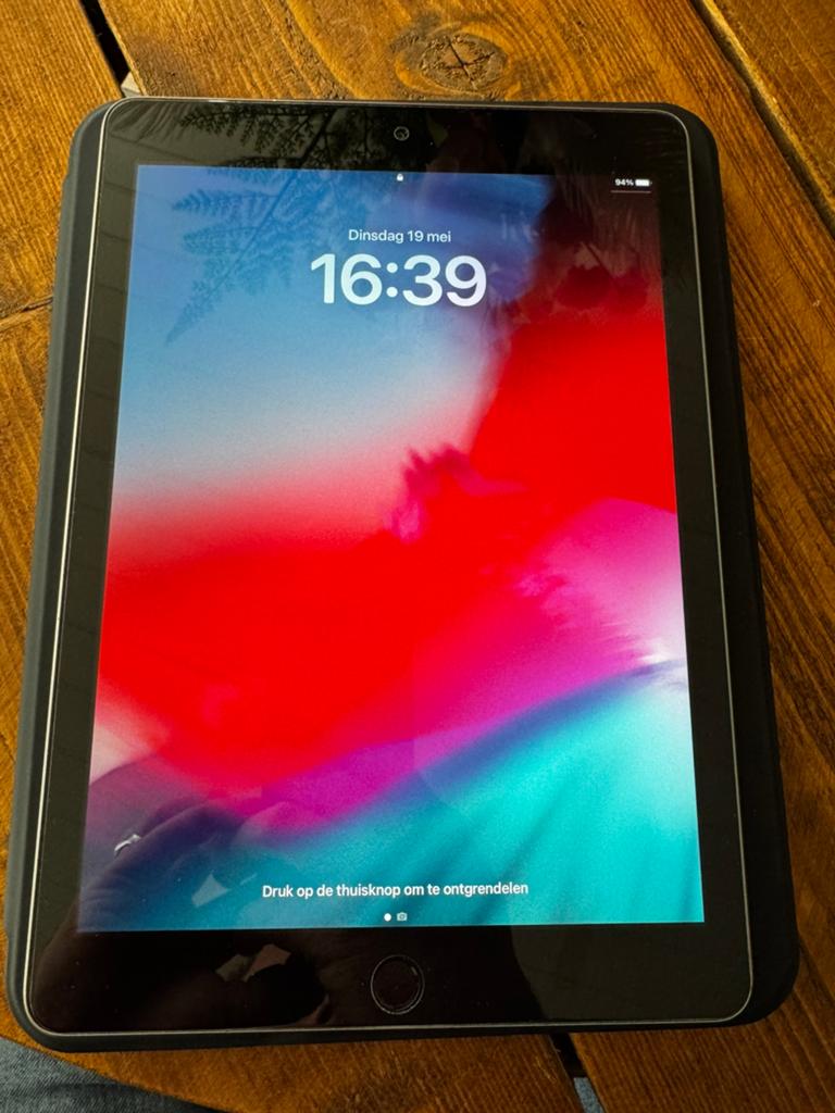 3x Ipad te koop (air, 5e generatie, 6e generatie), Computers en Software, 10 inch, 32 GB, Apple iPad, Ophalen of Verzenden