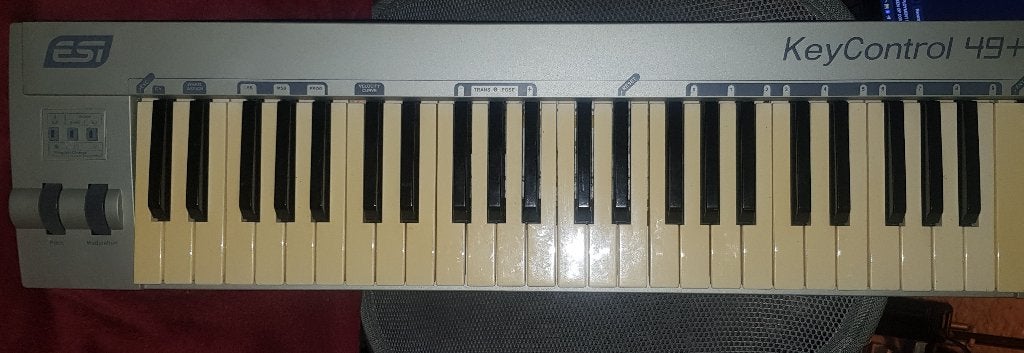 USB MIDI keyboard controller ESI-audio KeyControl 49+, Muziek en Instrumenten, Midi-apparatuur, Ophalen of Verzenden, Gebruikt