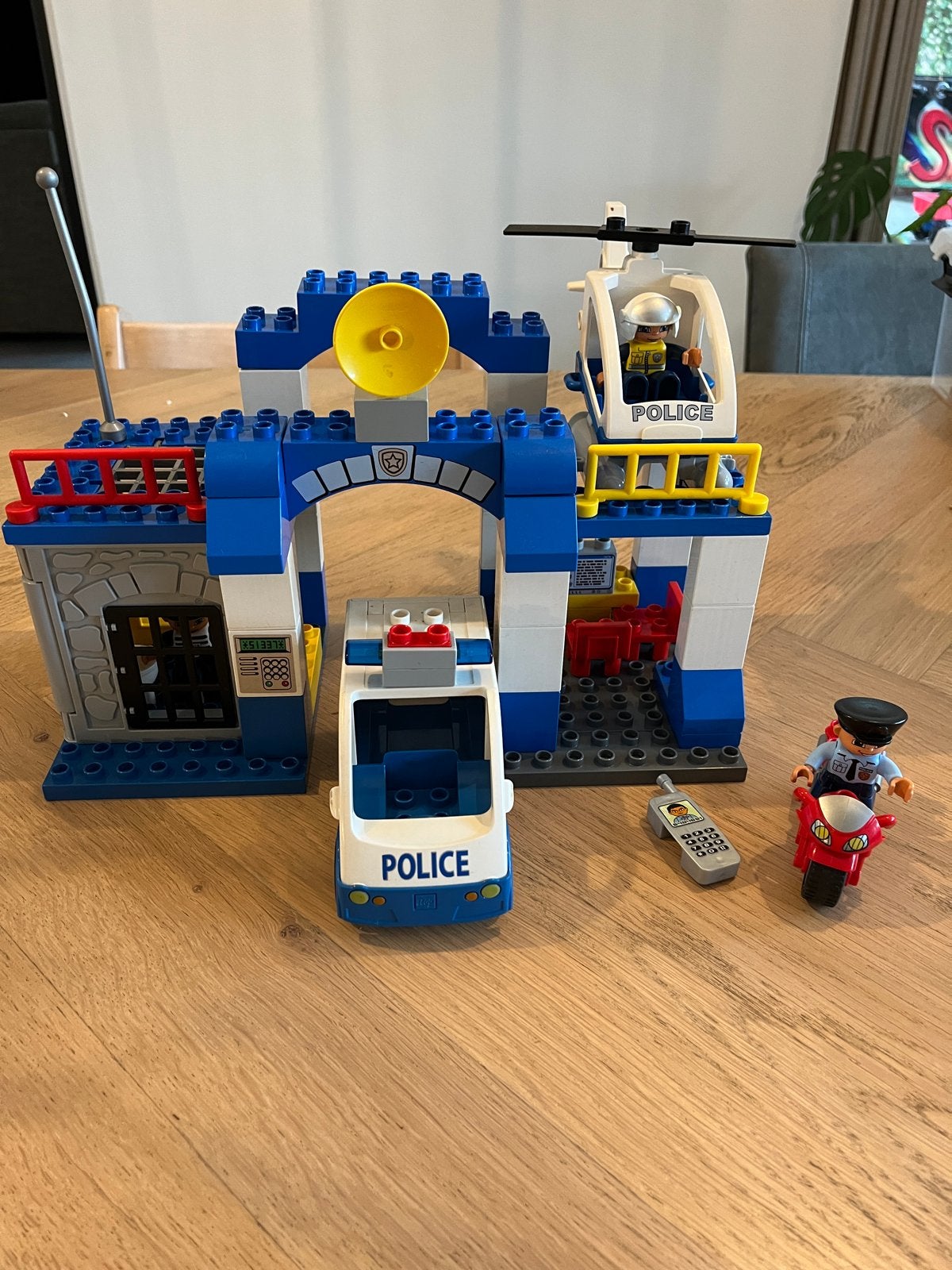 LEGO Duplo Politiebureau 5681, Gebruikt, Overige thema's, Ophalen of Verzenden, Compleet