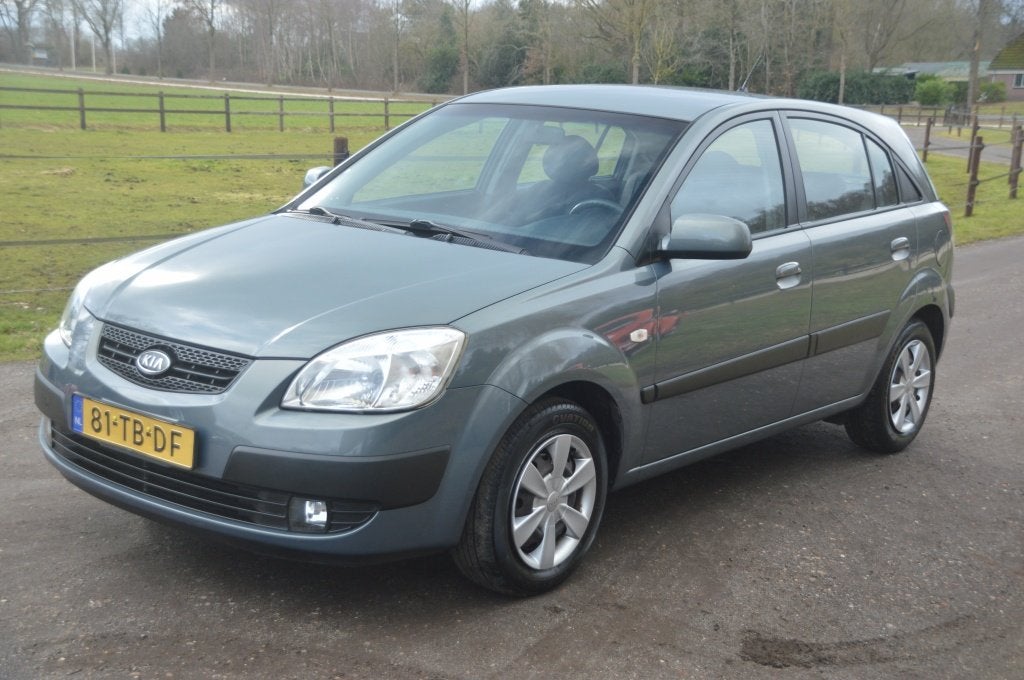 Kia Rio 1.4 X-tra Airco 147.000 km (bj 2006), Auto's, Voorwielaandrijving, Stof, Gebruikt, 4 cilinders