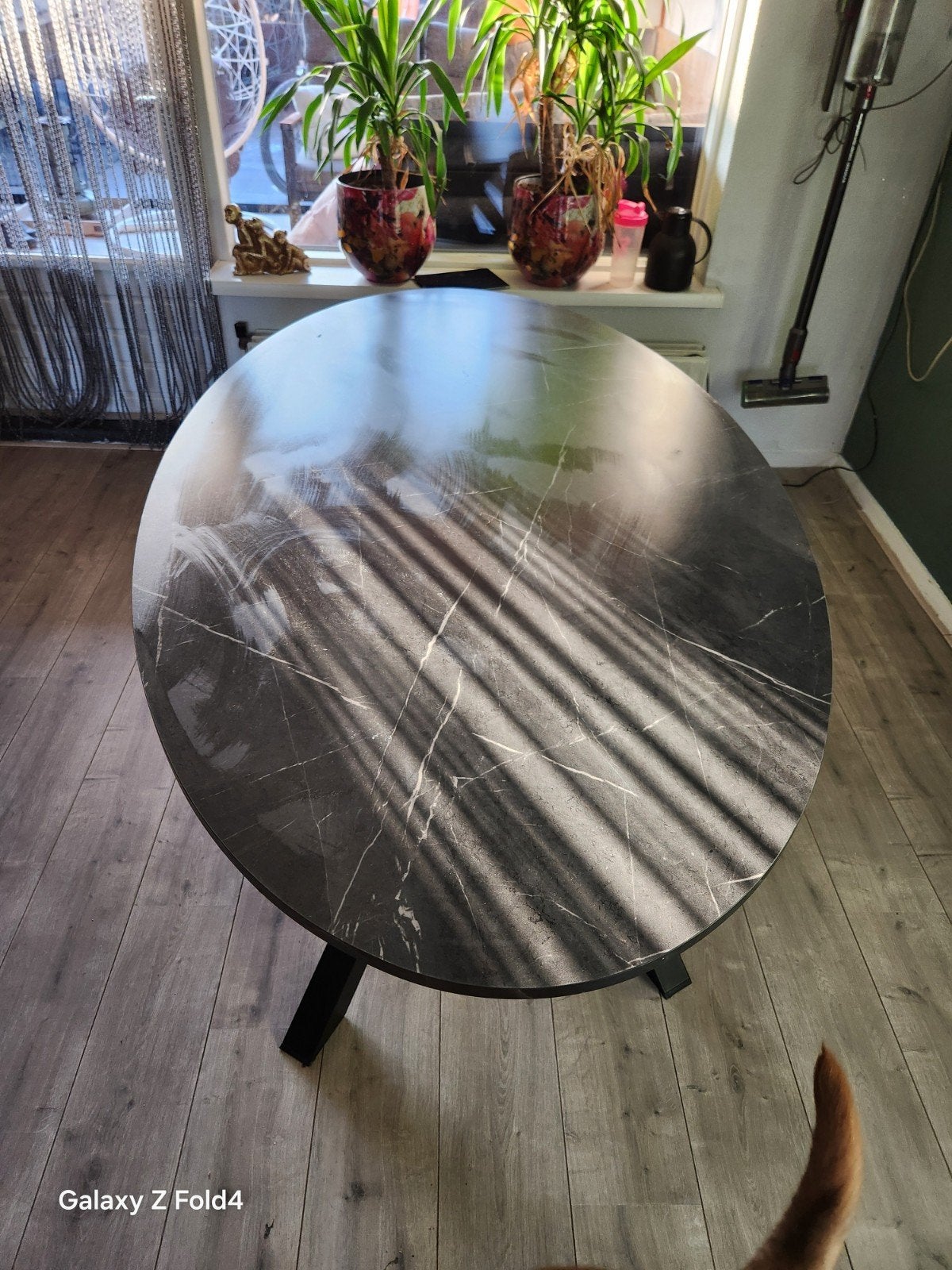 IKEA Mariedamm tafel met 6 Skalsta stoelen en kussens, Huis en Inrichting, Ophalen, Rond, Vijf personen of meer, Kunststof