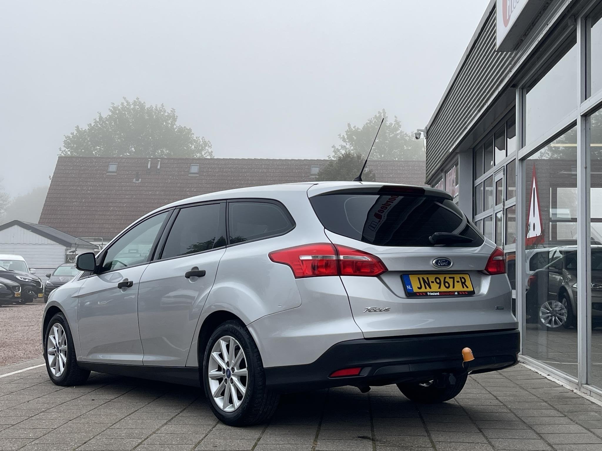 Ford Focus Wagon 1.0 Trend Edition /Airco/Cruise/Trekhaak/AP, Gebruikt, Euro 6, Handgeschakeld, Autotrust