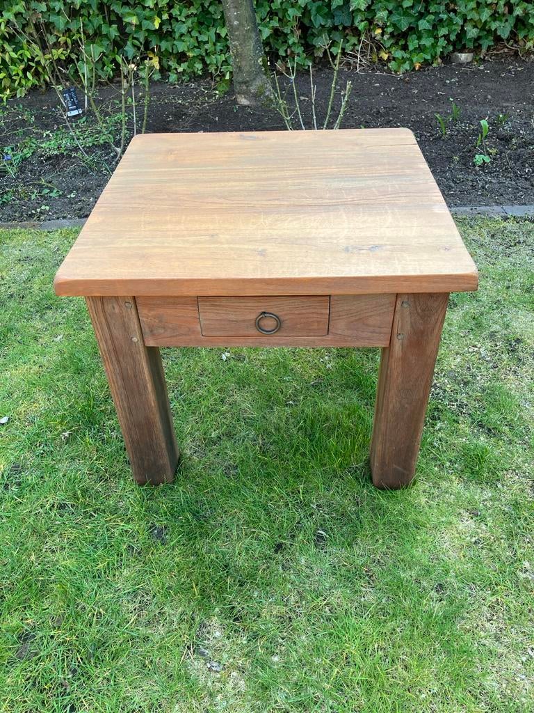 Teakhouten bijzettafel met lade 60x60 cm, Huis en Inrichting, Tafels | Bijzettafels, Gebruikt, Vierkant, 55 tot 75 cm, Hout