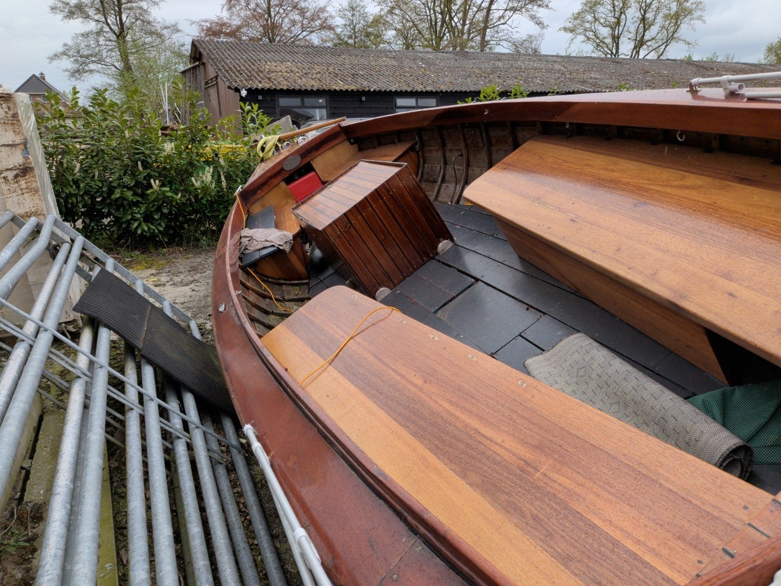 Prachtige houten sloep - Opknapper met potentieel, Watersport en Boten, Tot 1.00 meter, Diesel, 33 pk, Ophalen of Verzenden
