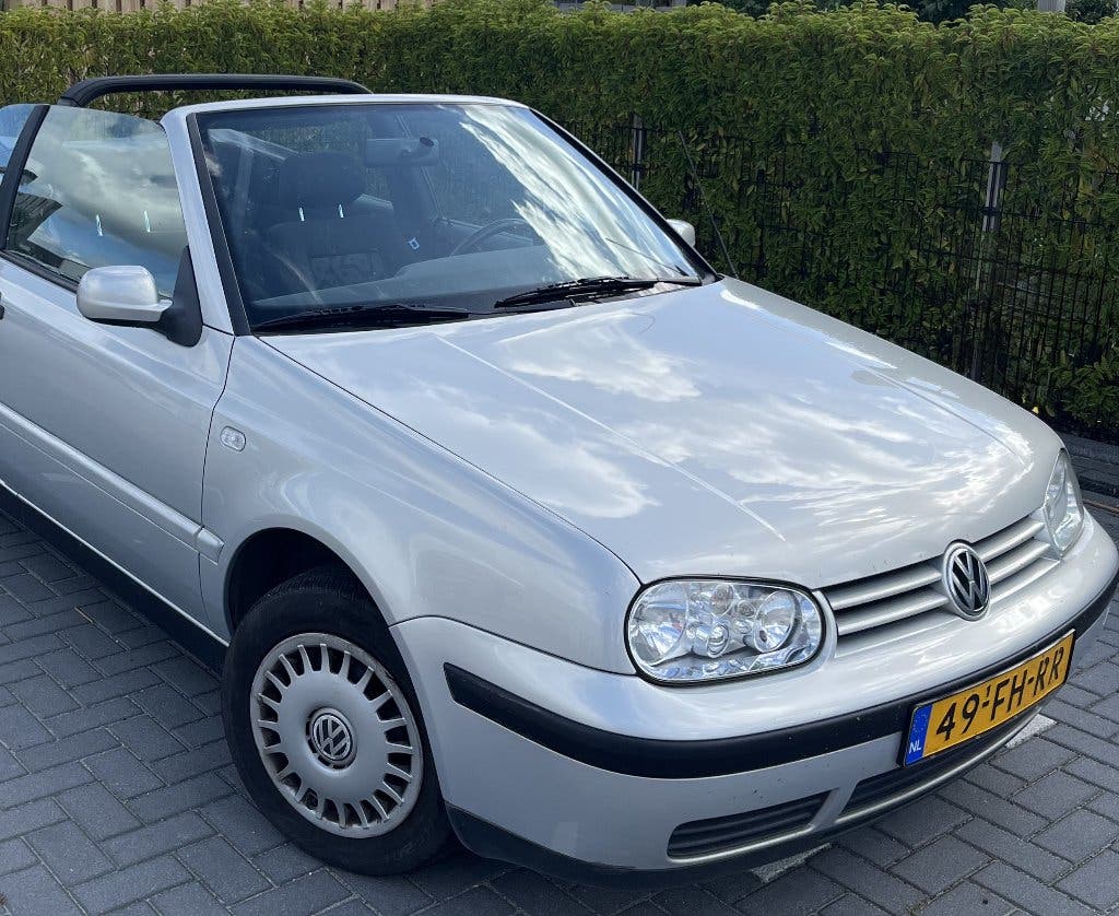 Volkswagen Golf 1.8 Cabriolet 55KW 2000 Grijs, foto 4