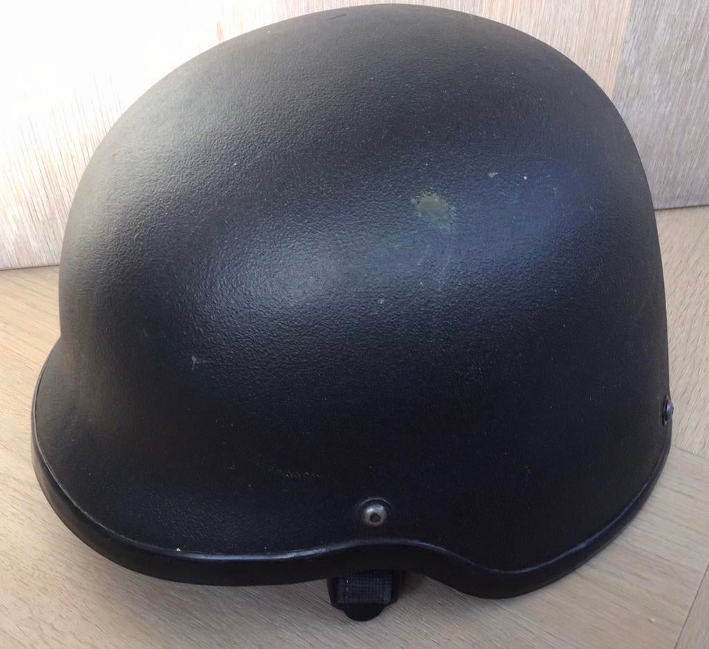Engelse kevlar helm AC200/650, Ophalen of Verzenden