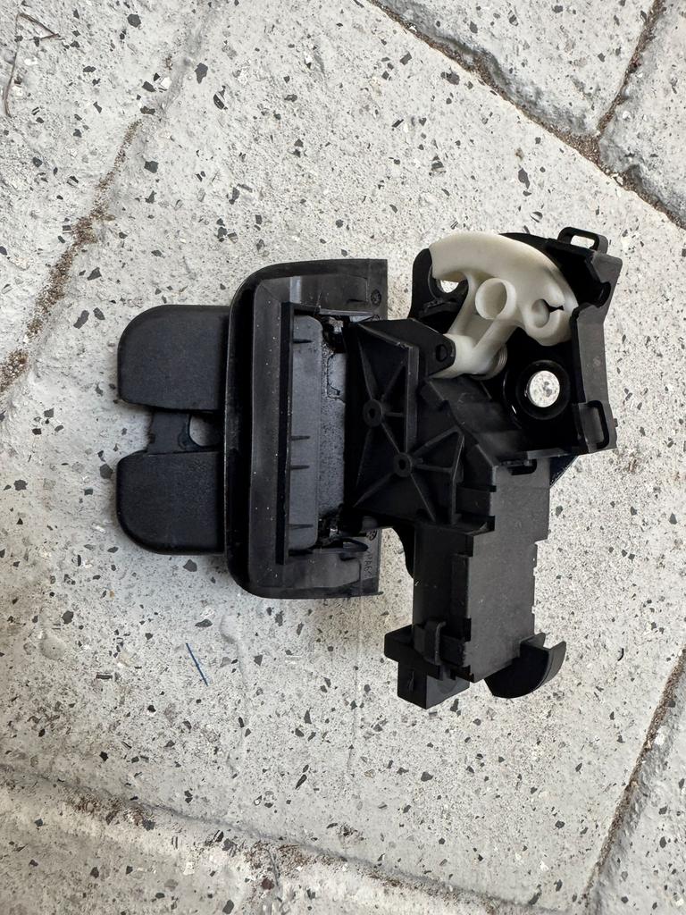 Kofferbakslot Audi a3, Ophalen
