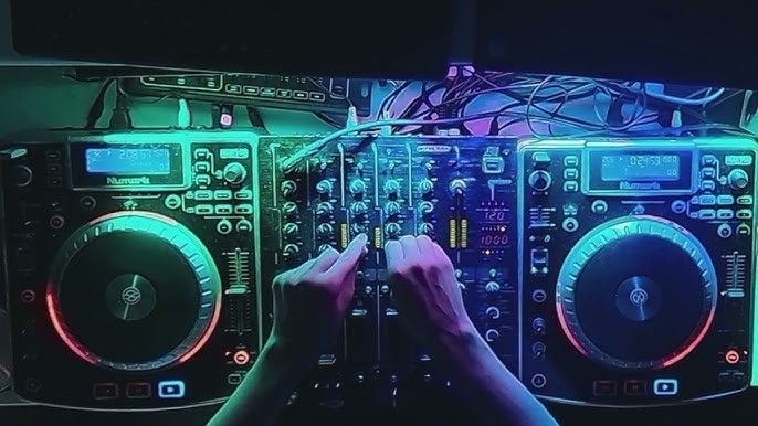 Dj set, Ophalen, Licht, Geluidgestuurd