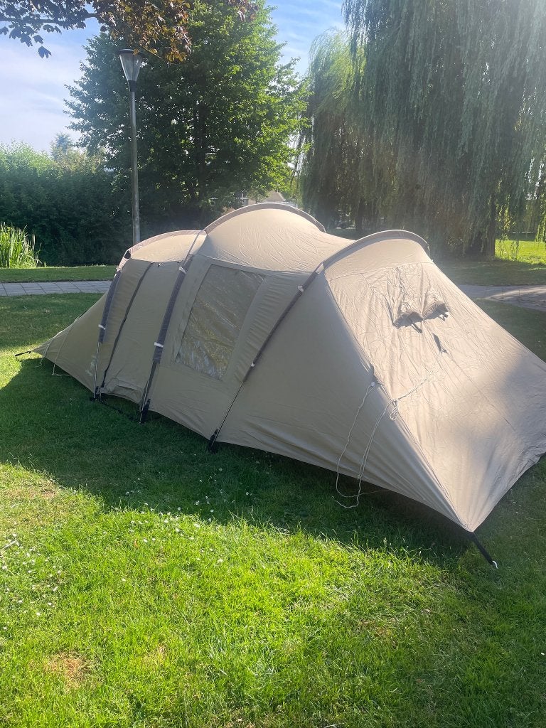 Wildebeast Polycotton Tunneltent – ZGAN (2x gebruikt), Caravans en Kamperen, Tenten, Ophalen, Zo goed als nieuw, Tot en met 4