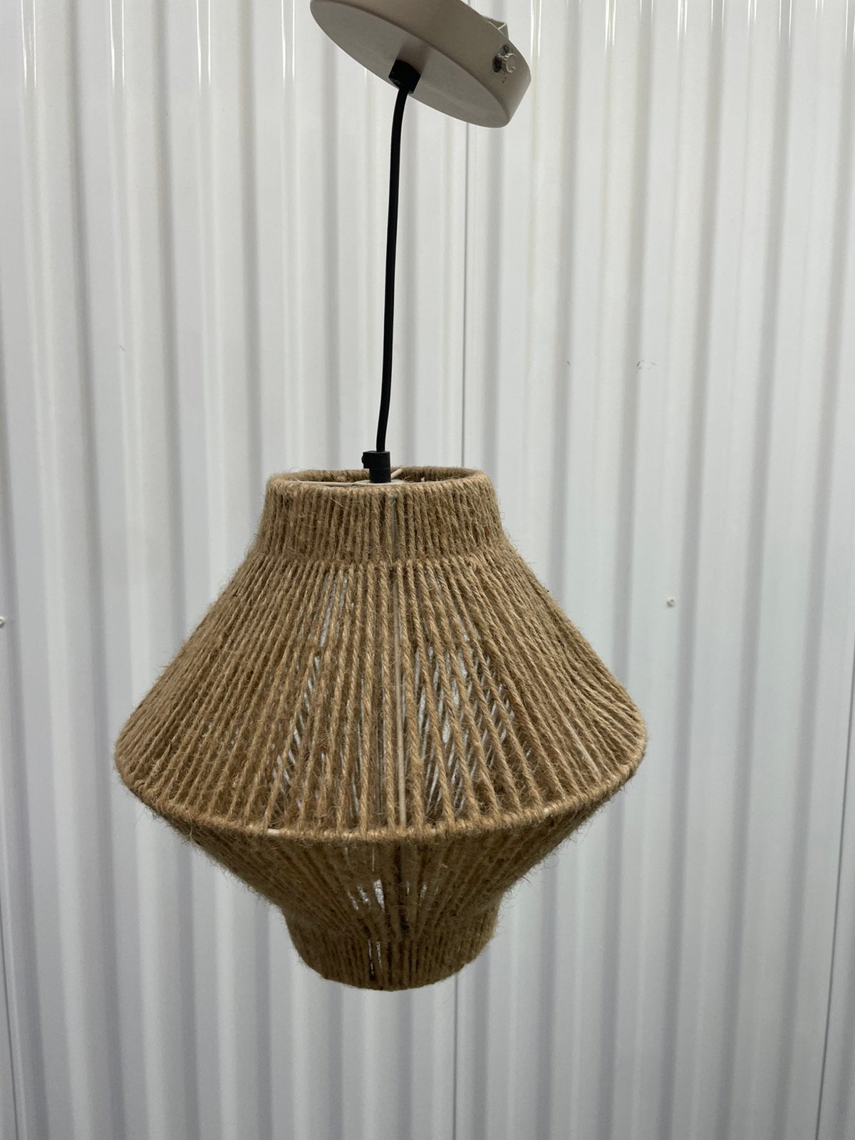 2 stuks jute hanglamp beige, Ophalen of Verzenden, Gebruikt, Textiel, E27 (groot)