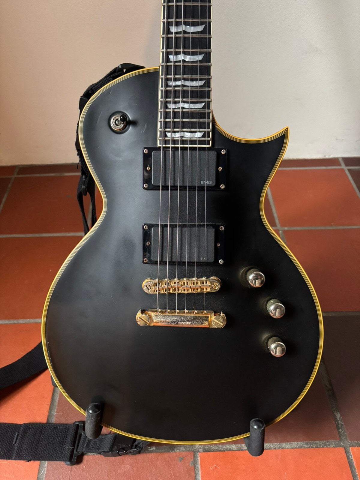 ESP LTD EC-1000 Vintage Black Deluxe (Eerste Lichting!), Muziek en Instrumenten, Ophalen, Zo goed als nieuw, Solid body, Overige merken